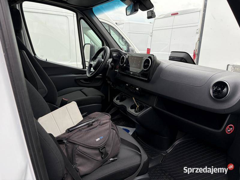 MERCEDESBENZ SPRINTER 315 CDI 2024 195000 ccm diesel Warszawa