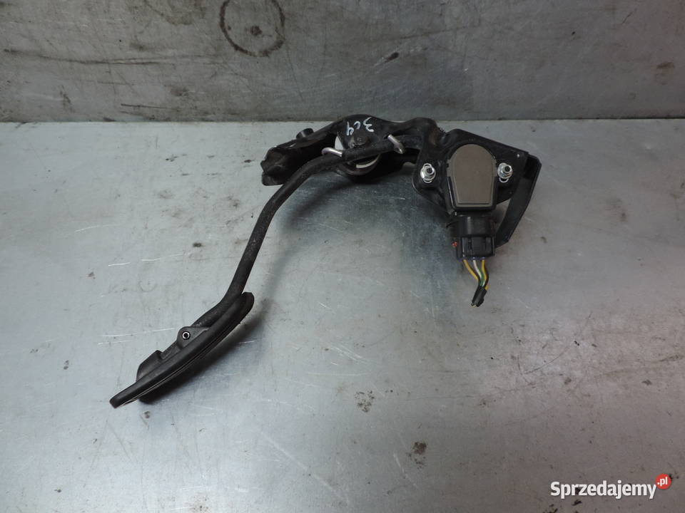 PEDAŁ GAZU TOYOTA AVENSIS T25 20 D4D 8928152021 osobowe Części samochodowe