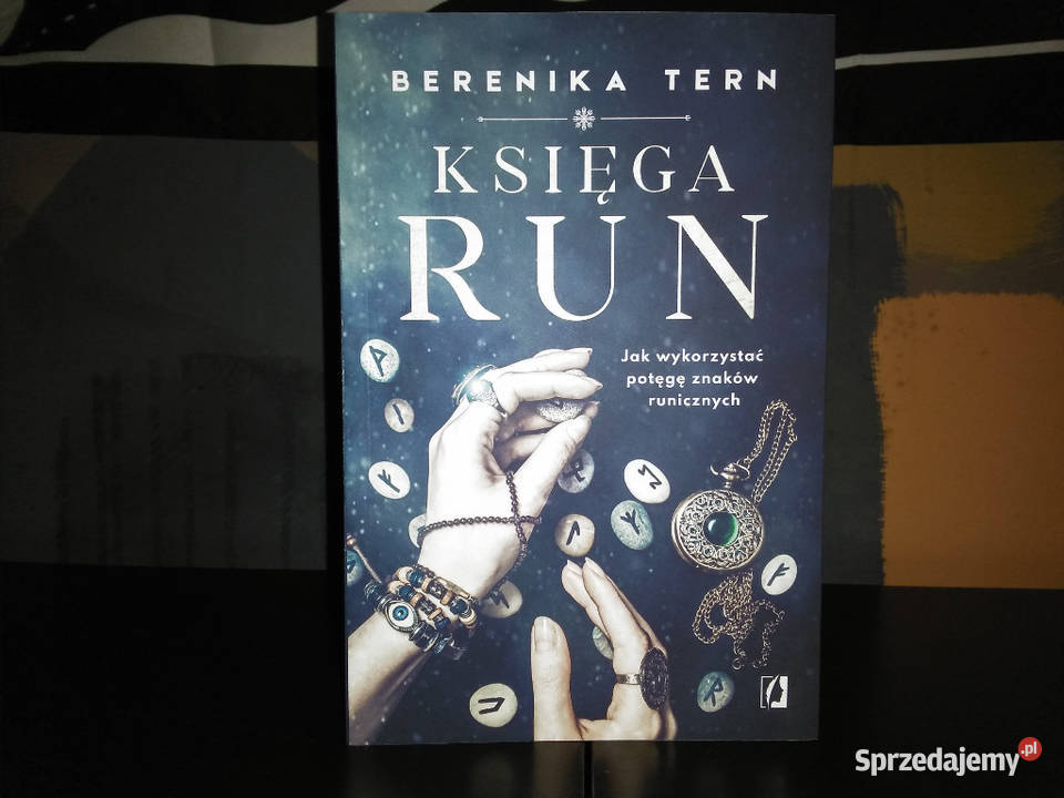 Księga Run - Berenika Tern
