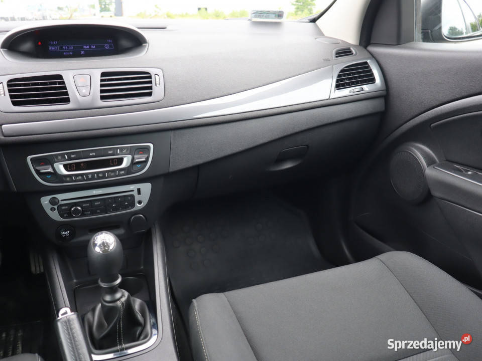 Renault Megane 12 TCe czujnik parkowania Piaseczno