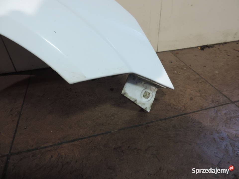 BŁOTNIK PRAWY PRZEDNI FORD FIESTA MK 6 FL KOLOR Nowy Sącz