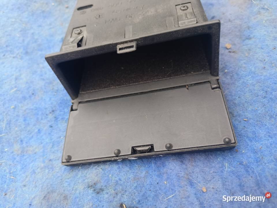 Schowek Na Karty 8D0 941 561 HBZ Audi A4 B5 a14 osobowe Myszków