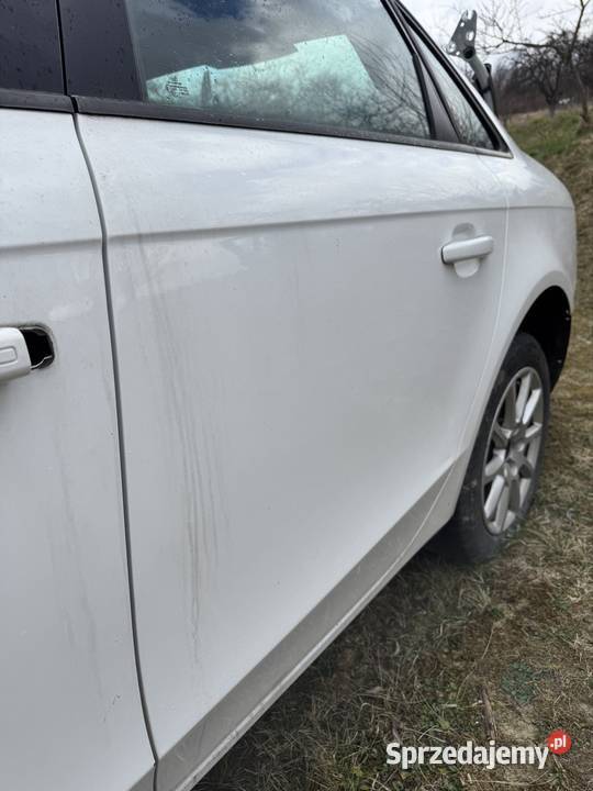 Drzwi lewy tył audi a4b8 lift lakier LY9C osobowe Drzwi małopolskie Tarnów