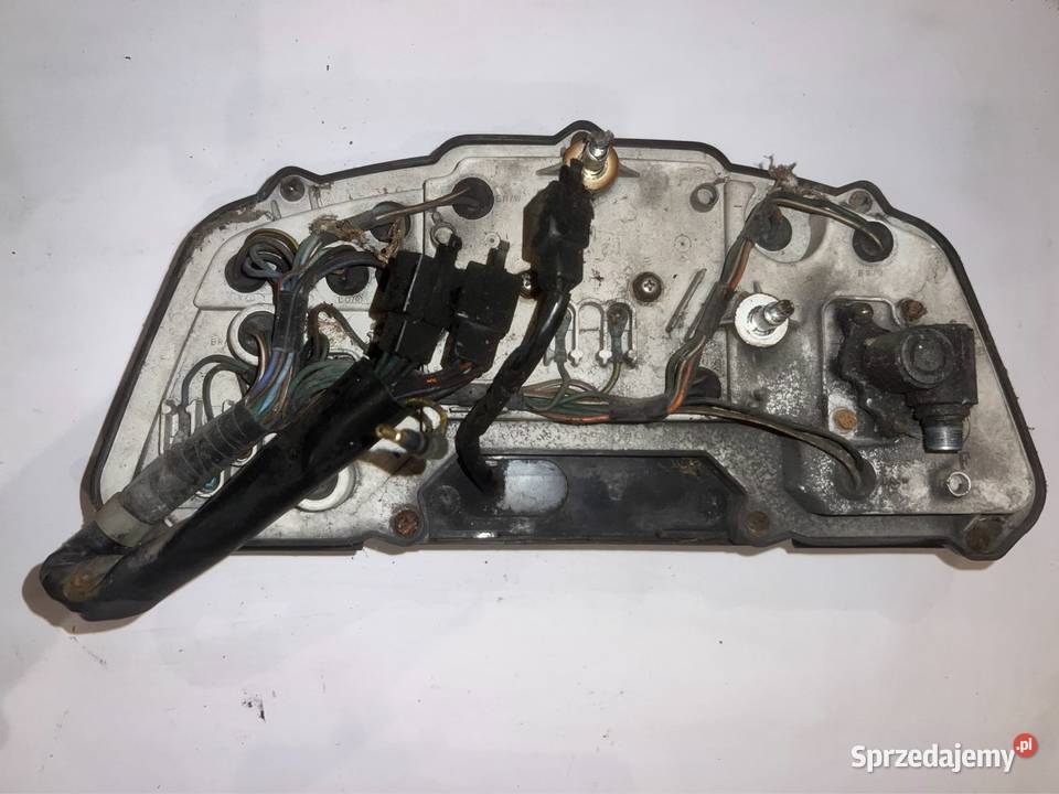 licznik zegar Honda VFR 750 F RC36