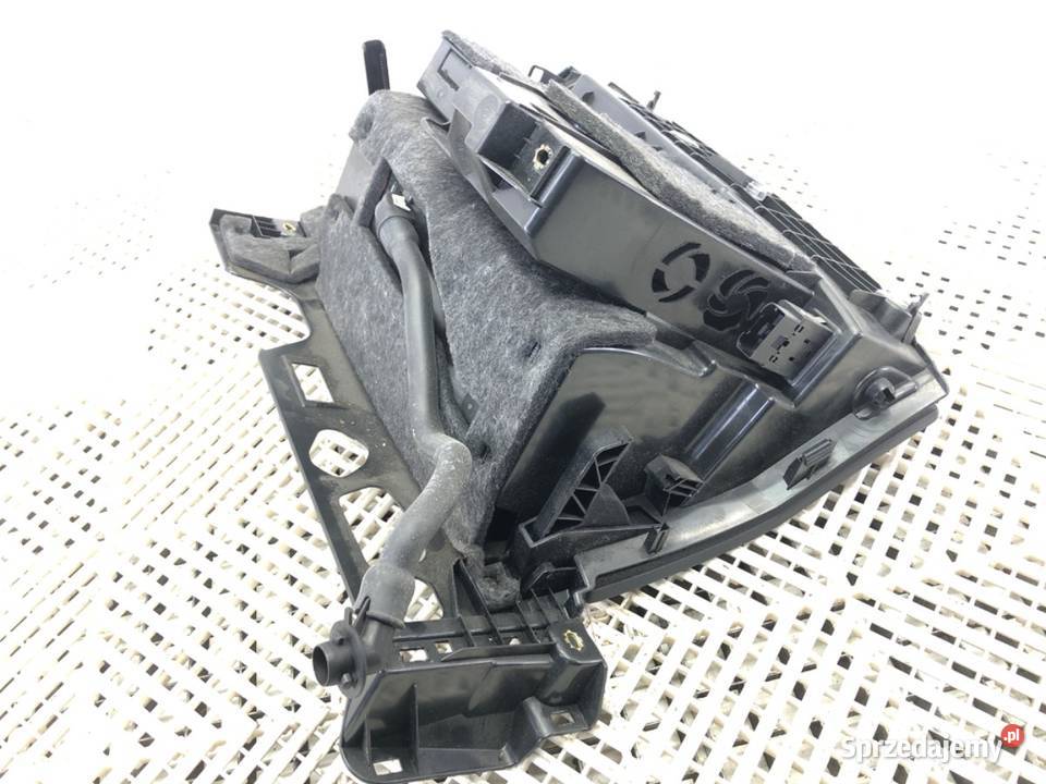 SCHOWEK PASAŻERA AUDI Q7 4M SUV PÓŁKA DESKI