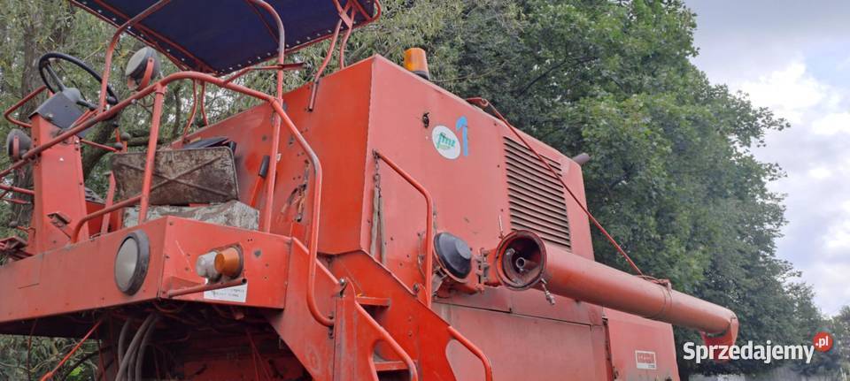 Sprzedam kombajn Bizon Super Z056
