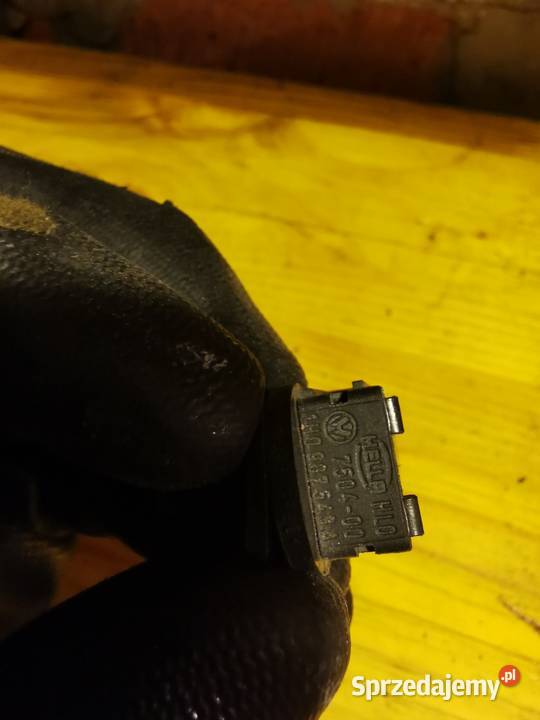 Czujnik temperatury VW Passat b5 1999r Czujniki i sterowniki klimatyzacji Tarnów