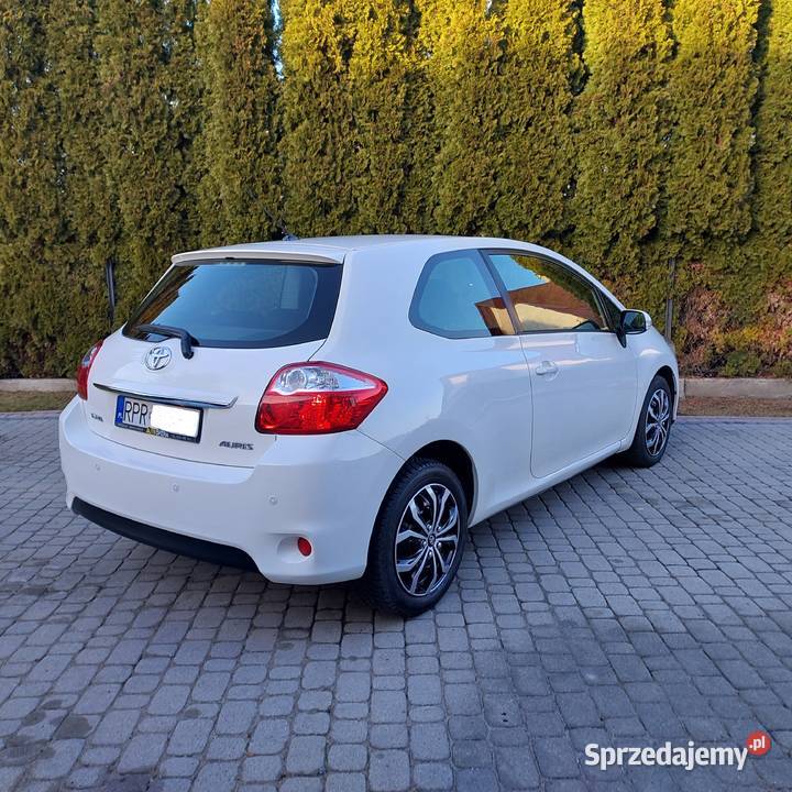 Toyota Auris16BenzynaNiski Przebieg Climatronic Przemyśl