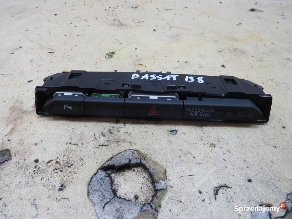 PANEL ŚWIATEŁ AWARYJNYCH PASSAT B8 3G2853769A Wyposażenie wnętrza