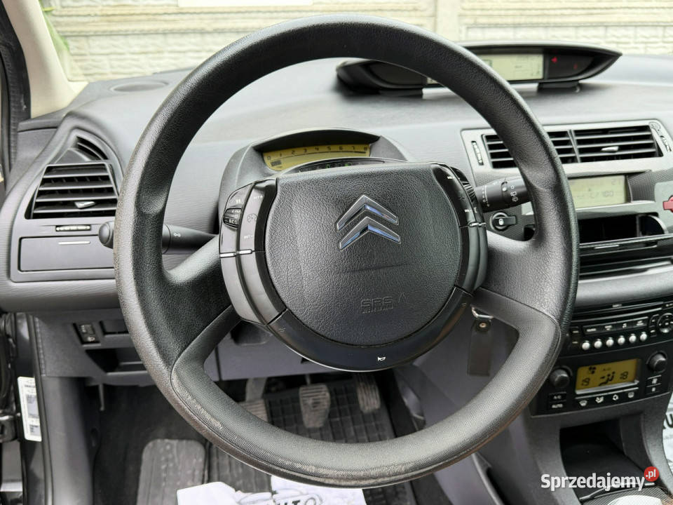 Citroen C4 14i 88 TempomatKlimaNagłośnienie podgrzewane fotele Węgrów sprzedam