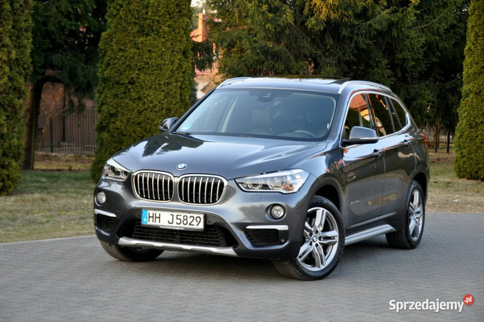 BMW X1 20d231xDriveXenonNaviSkóryPanoramaHead serwisowany w ASO X1 Ostrów Mazowiecka