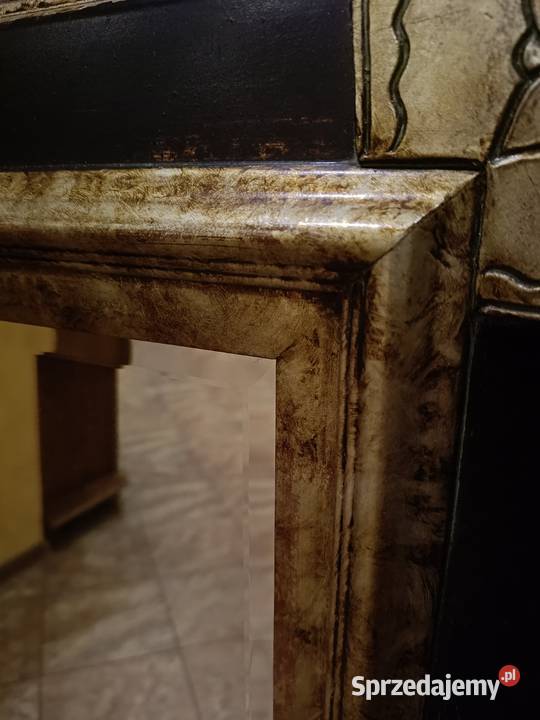 Duże lustro kryształowe w pięknej starej ramie Lipno