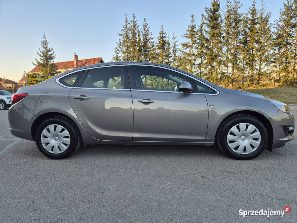 Opel Astra J 20092019 Giżycko