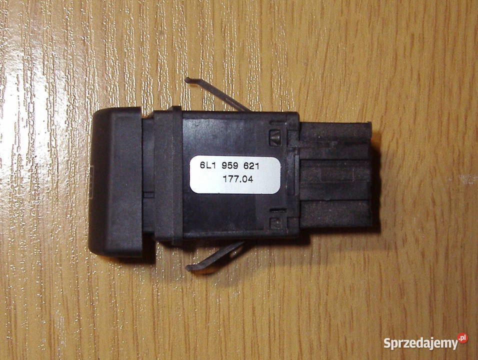 SEAT IBIZA 3 III WŁĄCZNIK OGRZEWANIA SZYBY TYŁ Katowice