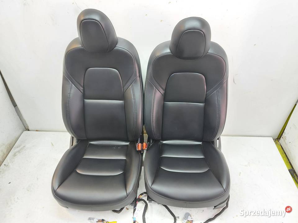 TESLA MODEL Y 2022r KANAPY FOTELE PRZÓD TYŁ KPL osobowe