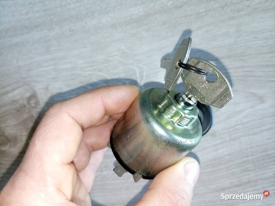 Fiat 125p stacyjka podkarpackie