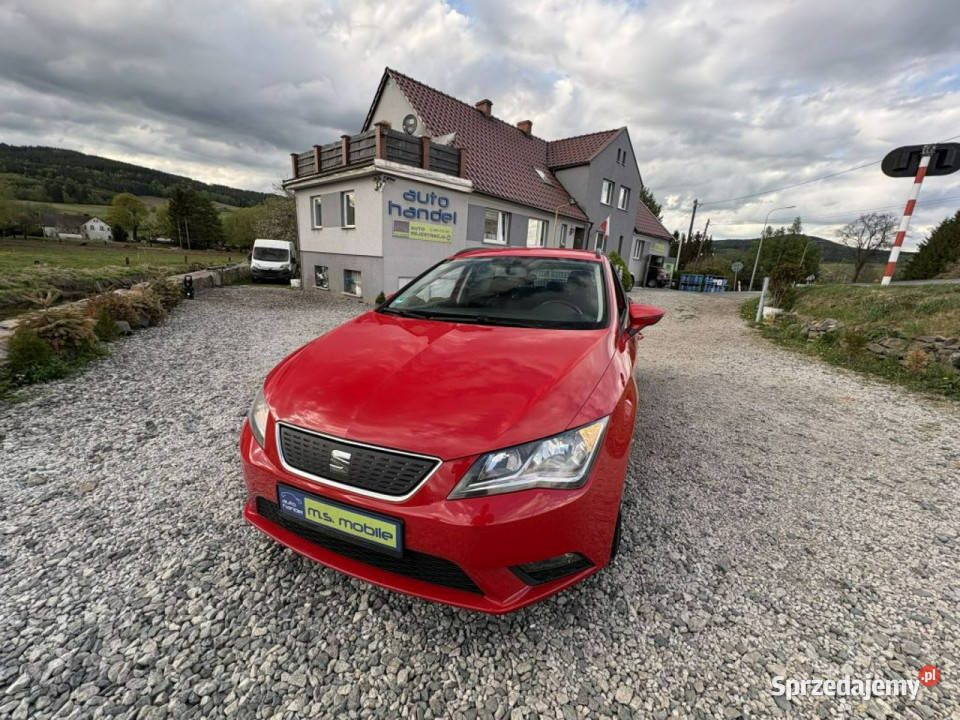 Seat Leon 16 TDI 110 III 2012 światła przeciwmgielne