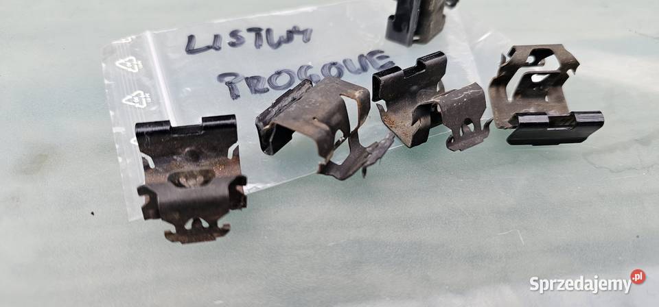 Spinki listwy tapicerki mercedes w210 osobowe Pozostałe wielkopolskie Zbąszyń