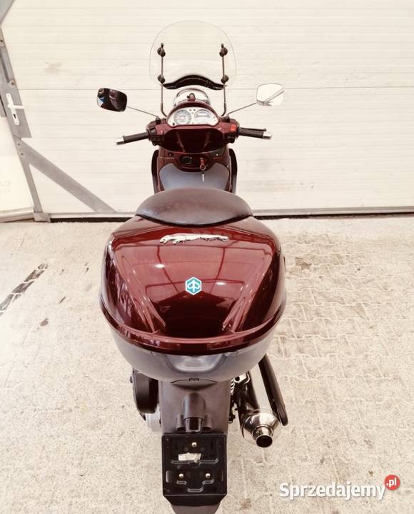 Skuter Piaggio Beverly 500 Grupa