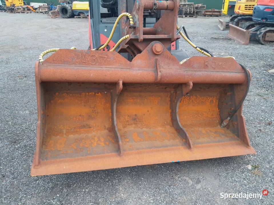 Łyżka skarpowa hydrauliczna KEEN na dwóch Maszyny budowlane Maków Podhalański sprzedam