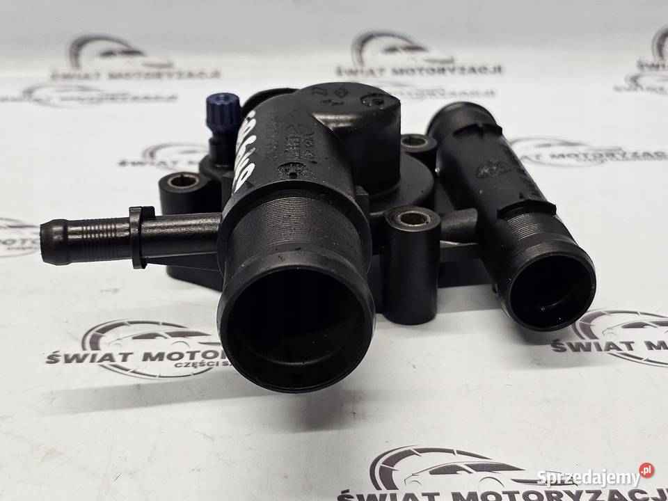 TRAFIC VIVARO 19 CDTI termostat obudowa