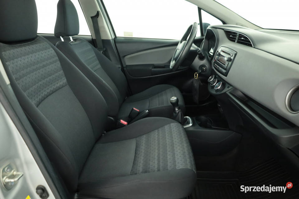 Toyota Yaris 10 VVTi 117144km Piaseczno
