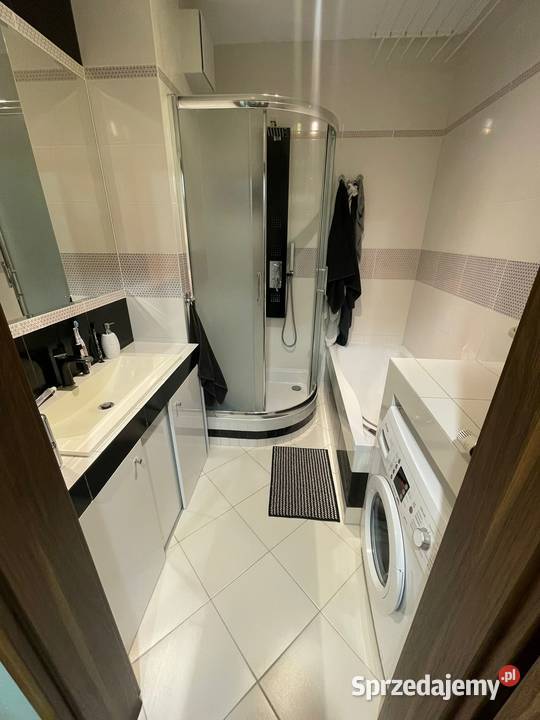 Mieszkanie 3 pokojowe Parzniew 711m2 sprzedam