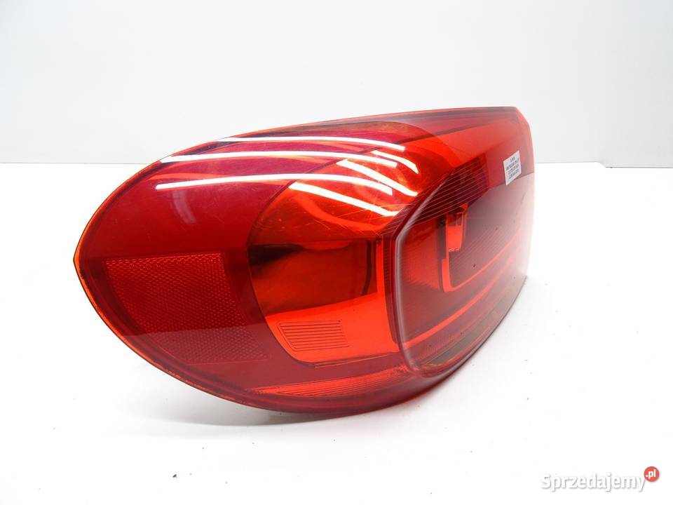 LAMPA LEWA LEWY TYŁ TYLNA W BŁOTNIK 5N0945095Q