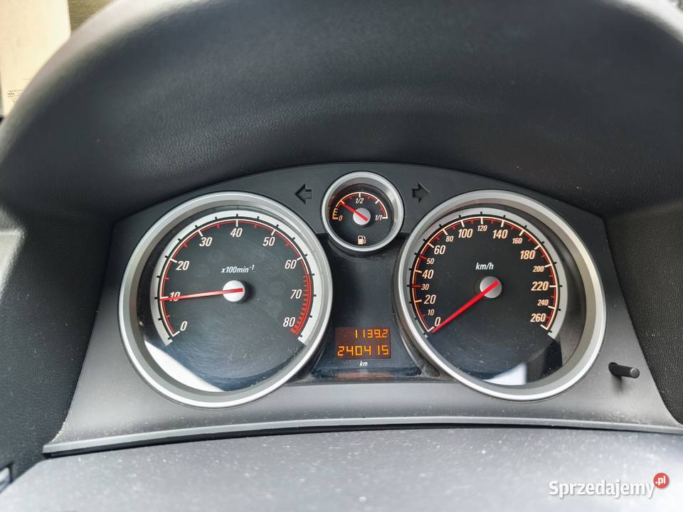 Opel Astra GTC 16 Benzyna 2009 115 Manual Balin