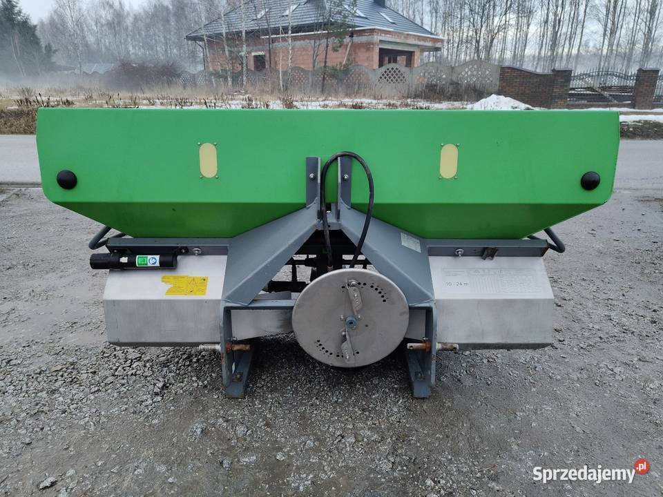 Rozsiewacz nawozów dwutarczowy Unia MX 850 Nawożenie
