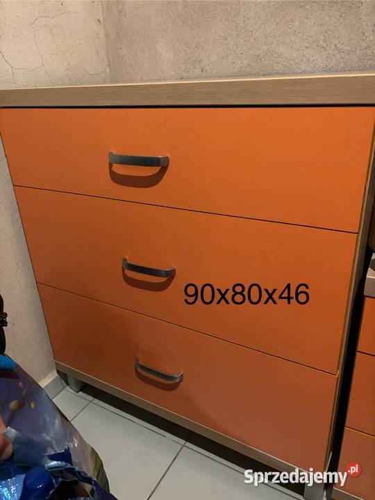 Łóżka208x94x40 z szafkami nocnymi komodą sprzedam