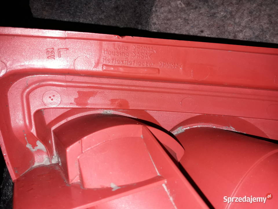 Lampa tył lewa Toyota Auris e15 Lubin sprzedam