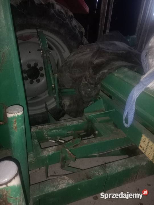 Owijarka samozaładowcza nieuszkodzony Owijarki do bel Grybów sprzedam