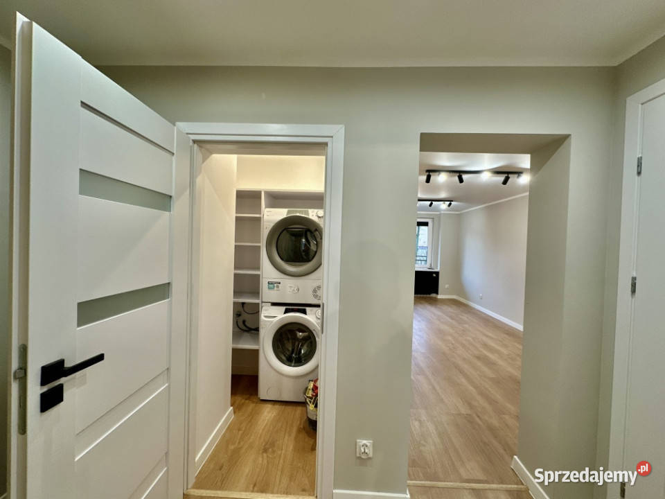 Salon z Aneksem PRALNIA Duży Balkon Do Sosnowiec