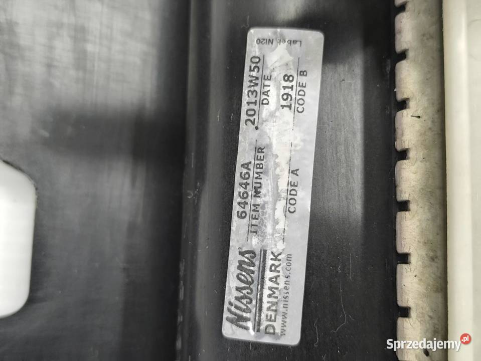 CHŁODNICA WODY WENTYLATOR TOYOTA AVENSIS II T25