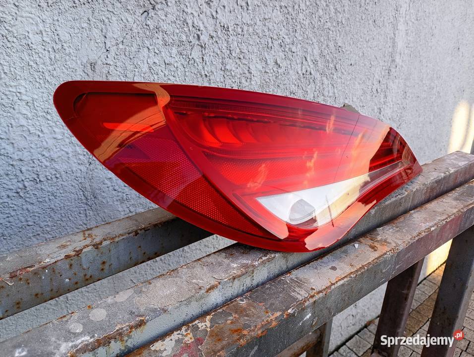 Lampa tylna lewa USA LED Mercedes CLA C117 W117 Lampy tylne Niegowonice