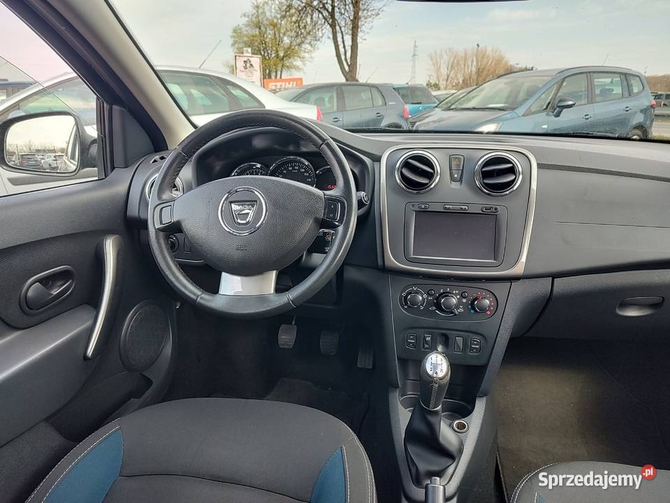 DACIA SANDERO 09 BENZYNA Leszno