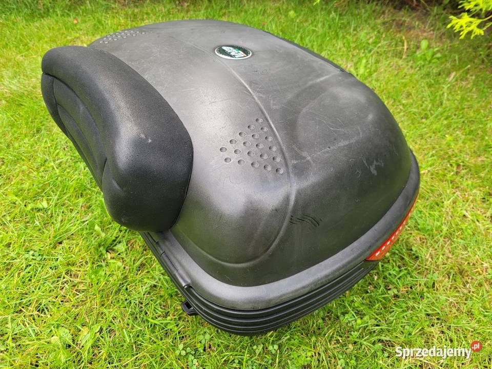 KUFER GIVI E460 z oparciem pasazera i plyta wielkopolskie Piła