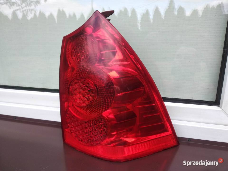 Peugeot 307 SW kombi LIFT FL lampa tył tylna osobowe sprzedam