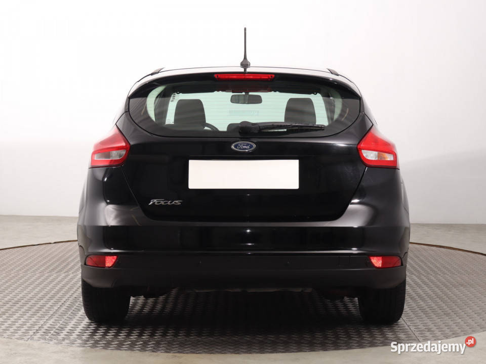 Ford Focus 16 i czujnik parkowania sprzedam