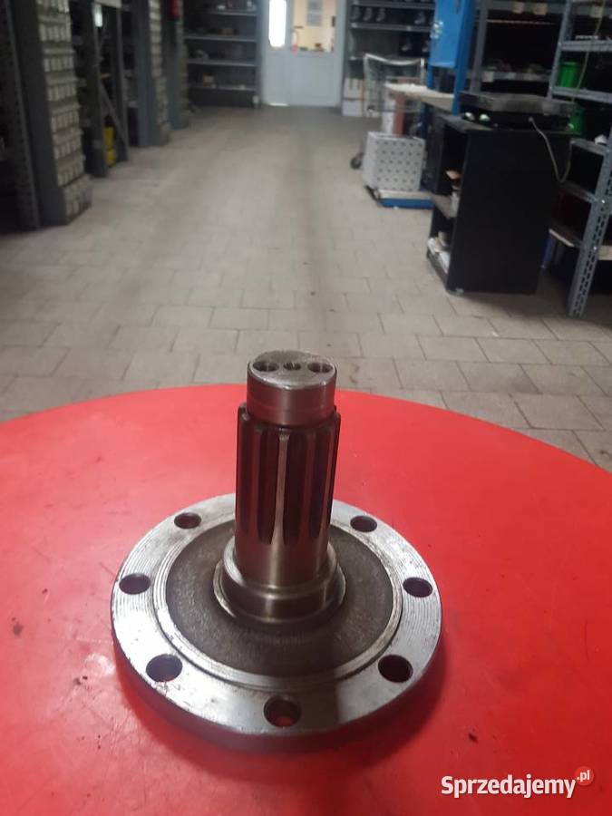 822308017 Piasta przednia 8 szpilek MTZ PRONAR Sulechów