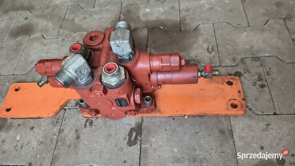 Rozdzielacz Hydrauliczny DOOSAN Dx140w świętokrzyskie Staszów