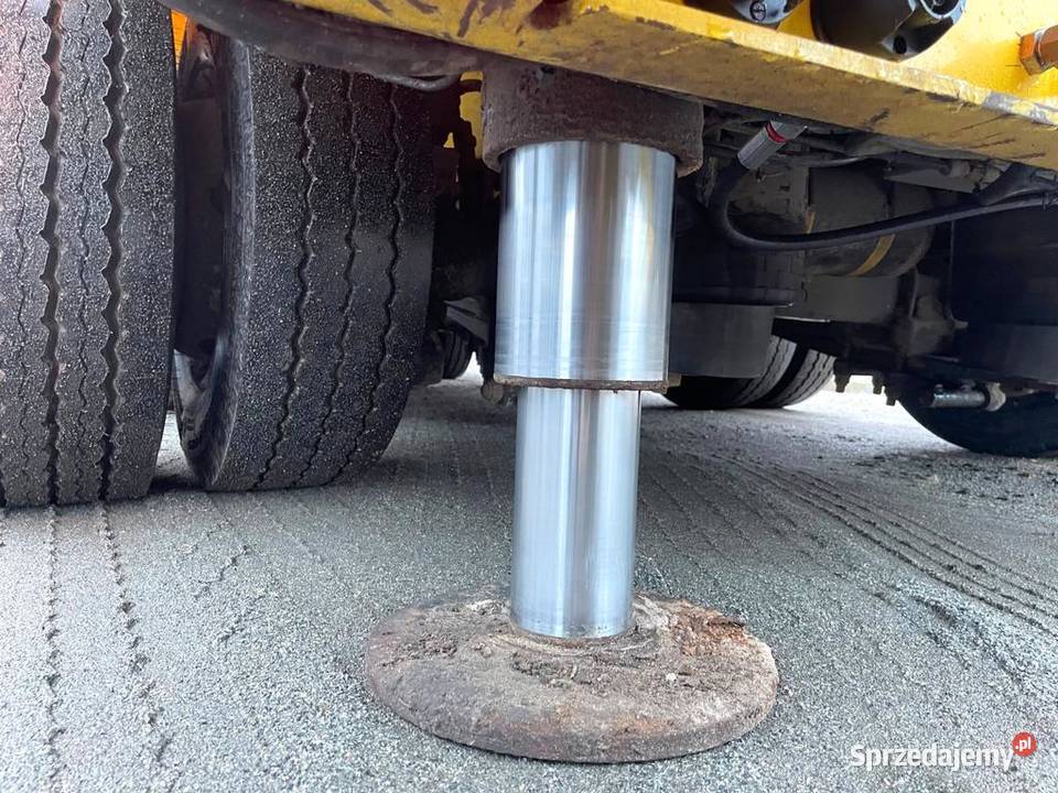 Naczepa do przewozu maszyn Tiefbett 3osie Warszawa