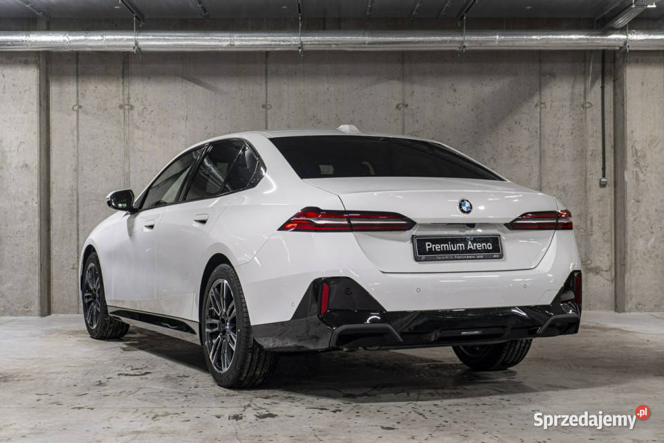 BMW 520 520i Limuzyna Dostępny ręki G60 2023 biały sprzedam