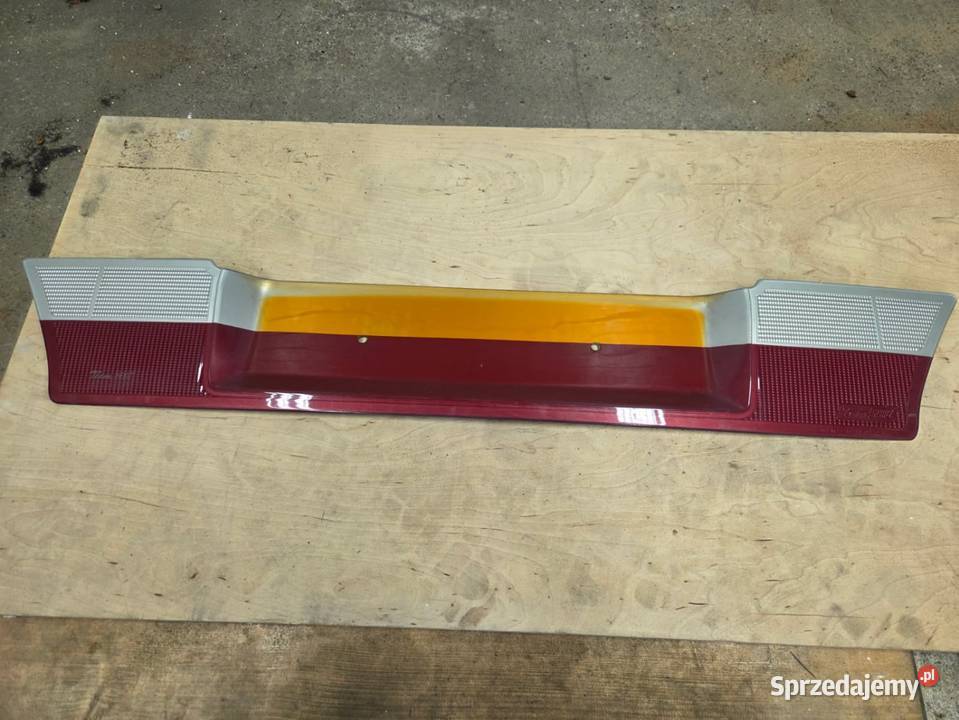 Blenda ozdobna HEKO ozdoba klapy tylnej VW Golf Jelcz-Laskowice