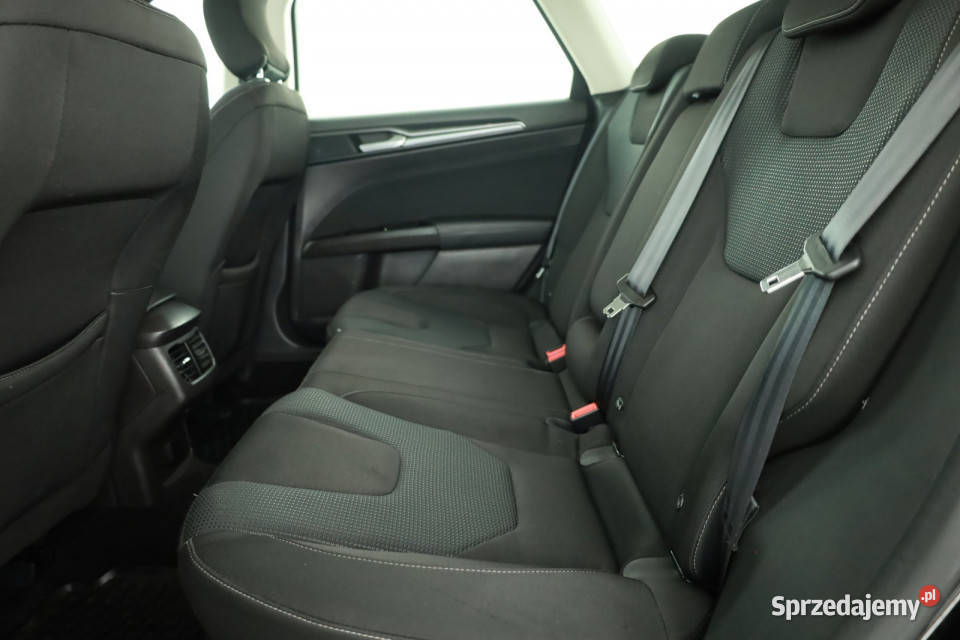 Ford Mondeo 20 TDCI światła przeciwmgielne Piaseczno