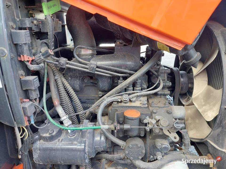 Ciągnik ogrodniczy komunalny Kioti CK2810 HST Rolnictwo