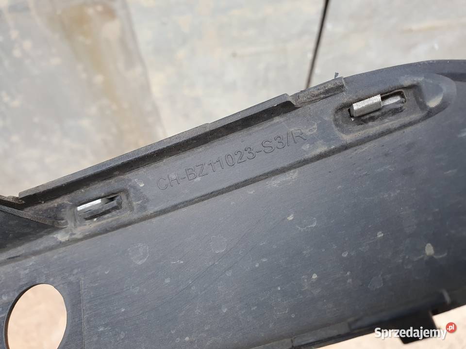 MERCEDES W220 LISTWA PRAWA ZDERZAKA PRZÓD Międzychód
