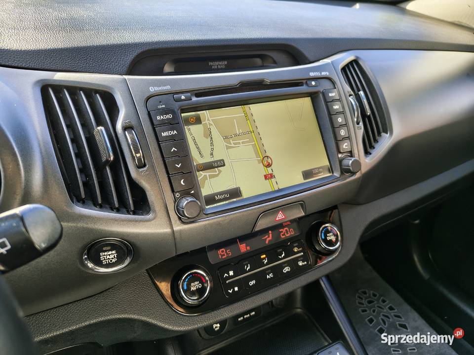 Kia Sportage BOGATE WYPOSAŻENIE Benzyna Zadbana reflektory ksenonowe Zarszyn