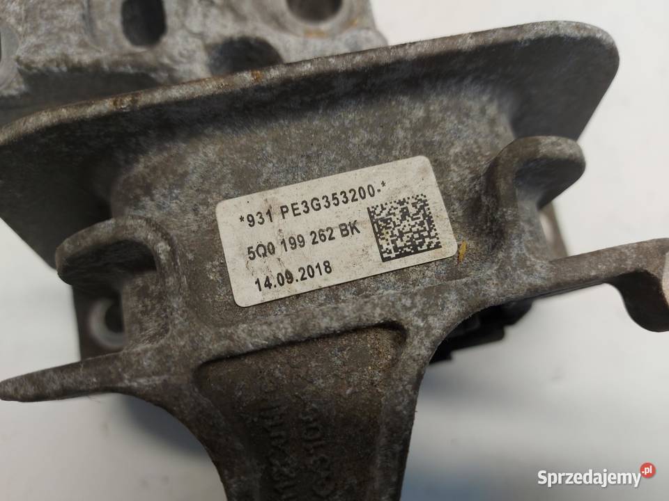 VW Arteon 3G8 2018r ŁAPA PODUSZKA SILNIKA Zawieszenie silnika Silniki i osprzęt dolnośląskie sprzedam